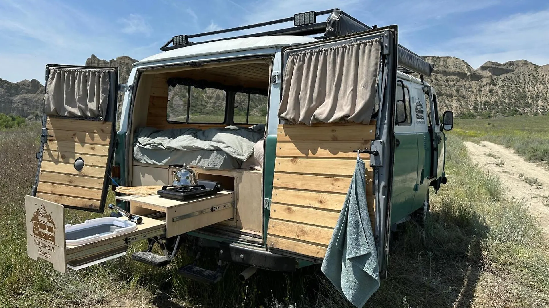 Уаз Буханка - Стильный И Мощный Кемпер Для Искателей Приключений Tbilisi Camping